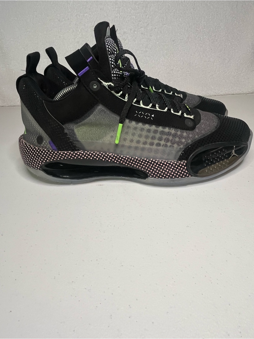 Air Jordan 34 Low Vapor Green Size 10.5